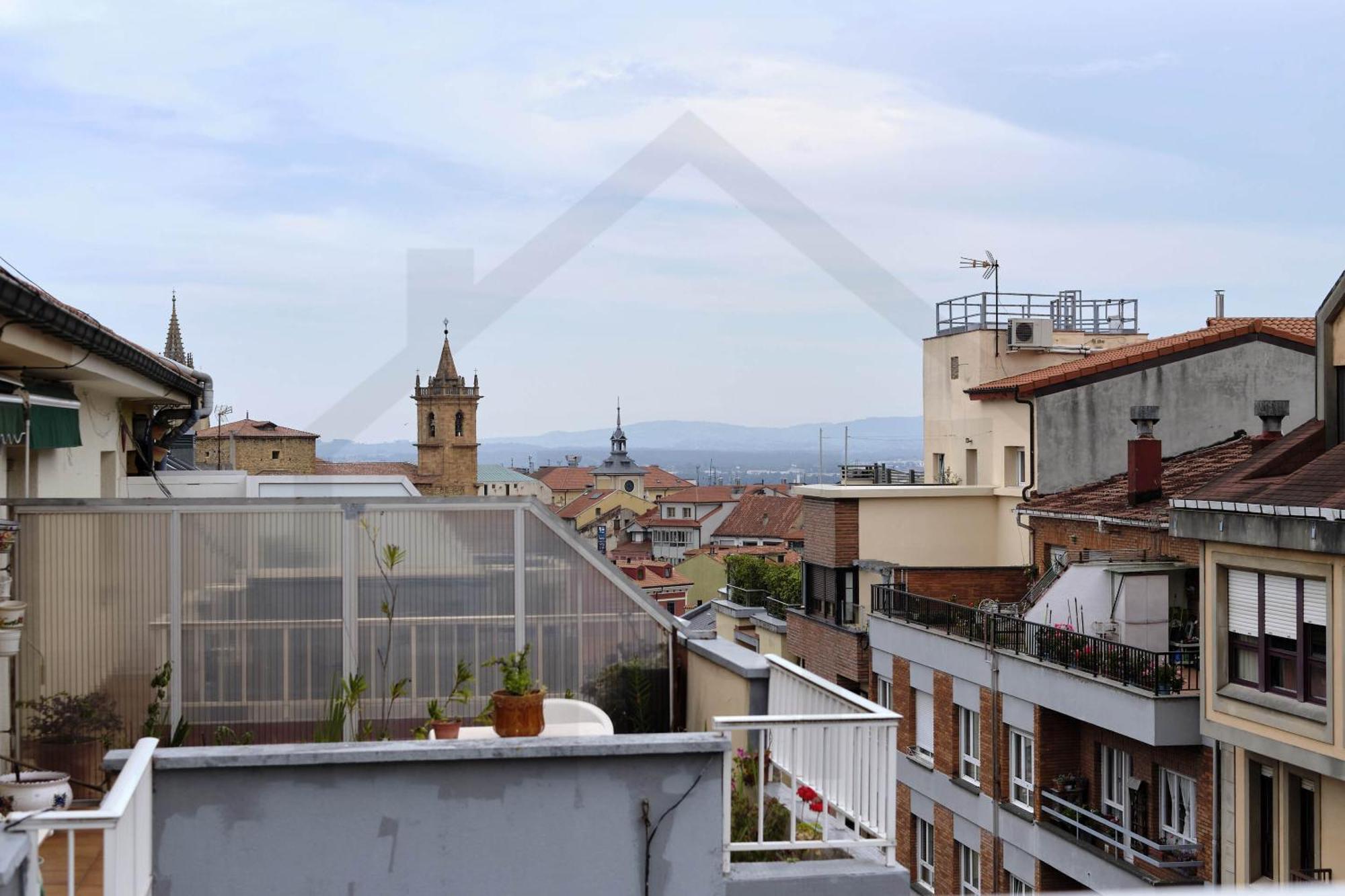 奥维耶多Atico Quintana I - Con Terraza, Vistas A La Ciudad, En El Centro, Con Wifi Y Garaje公寓 外观 照片